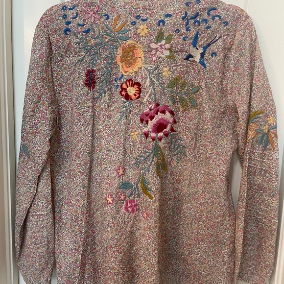 Johnny Was Indalo Pintuck blouse - Picture 1 of 3